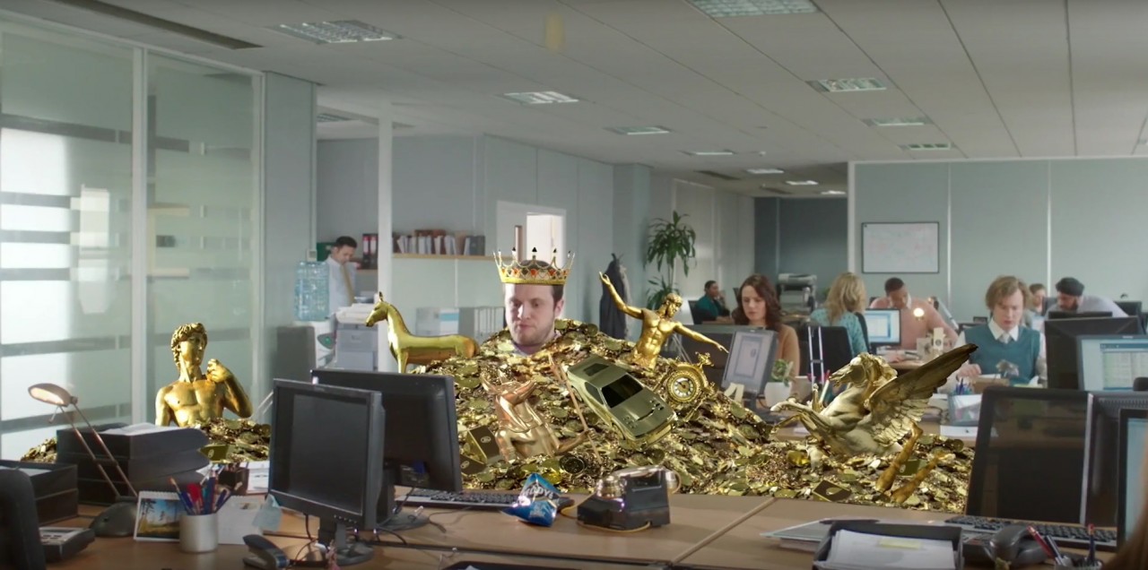 McCoy’s display Midas touch with ‘gold crisp’ campaign