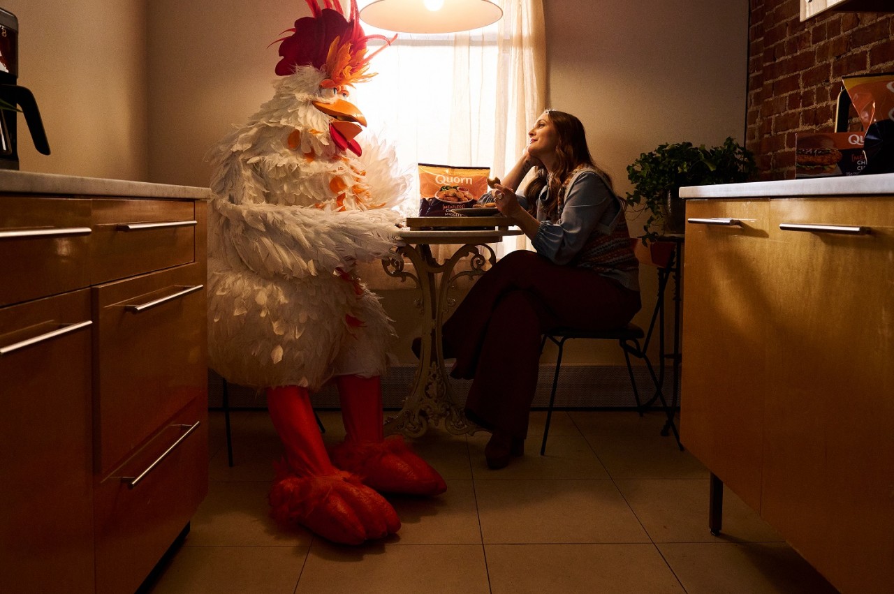 Ad of the Day: Quorn chief mom officer Drew Barrymore frolics with feathered BFF - Vimarsana News